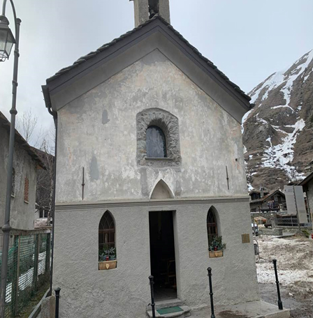 Chiesetta  di Santa Barbara a La Thuile